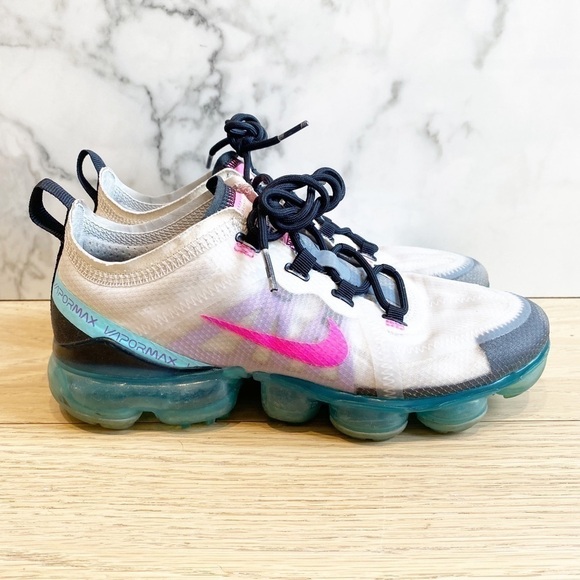 𝅺women’s Nike Vapormax ‘South Beach’ - Picture 3 of 11